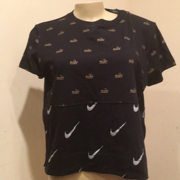 Nike Tops - Brand New Nike Tee